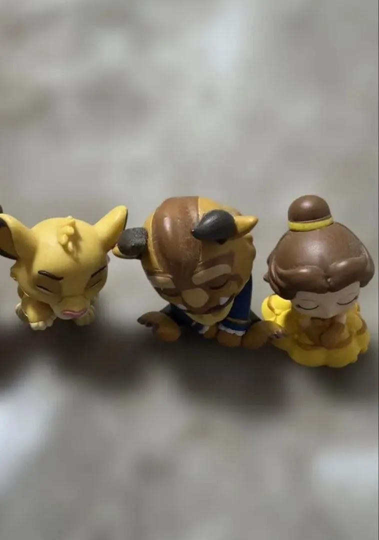 肩ズンディズニー 野獣、ベル、シンバ 3体セット