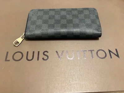 ルイヴィトン ダミエ グラフィット 黒 長財布