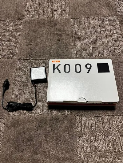 auガラケー K009 本体 メタルブラック au 共通ACアダプタ02 充電器
