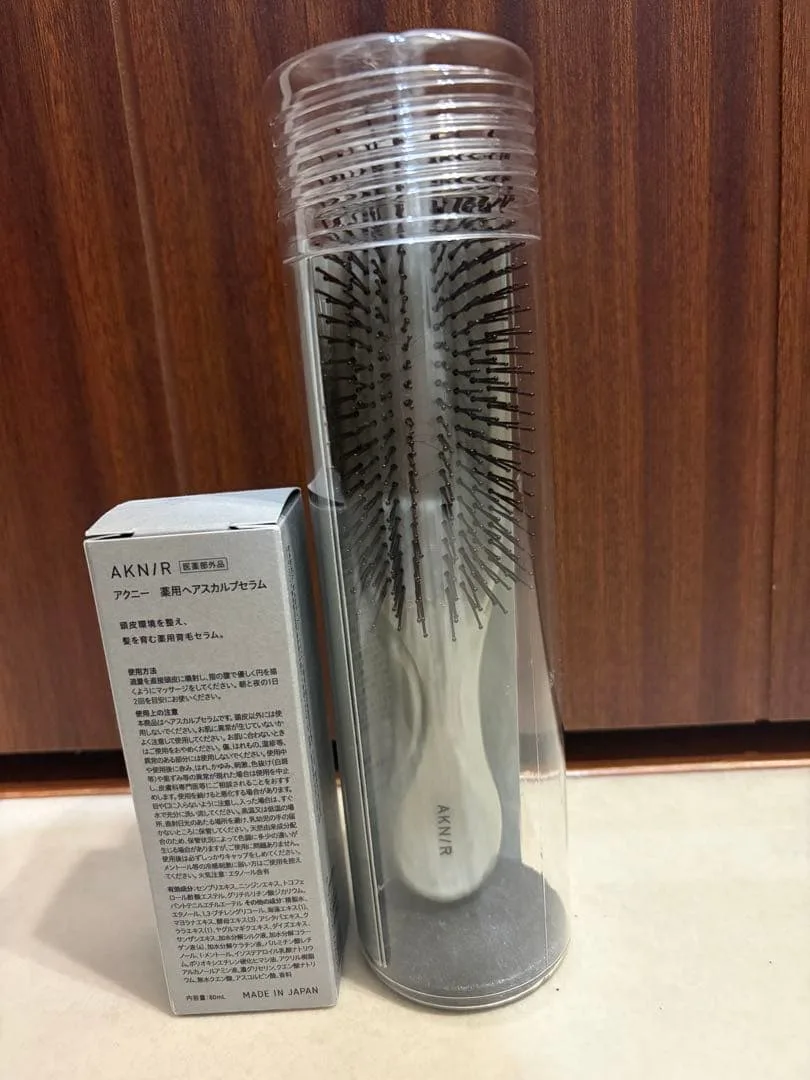 【新品未使用】AKNIR アクニー シャンプーブラシ&ヘアスカルプセラム セット