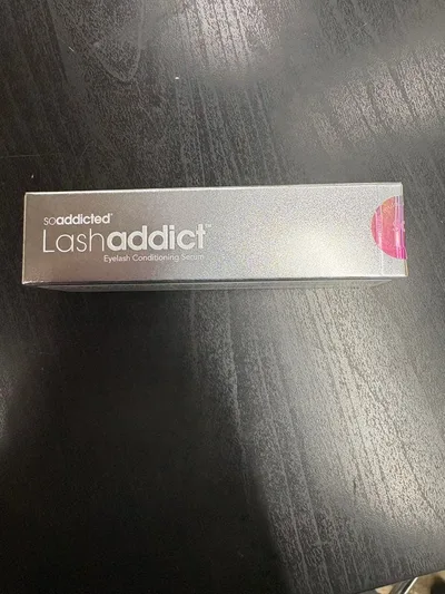 Lash addict ラッシュアディクト まつげ美容液 新品未開封