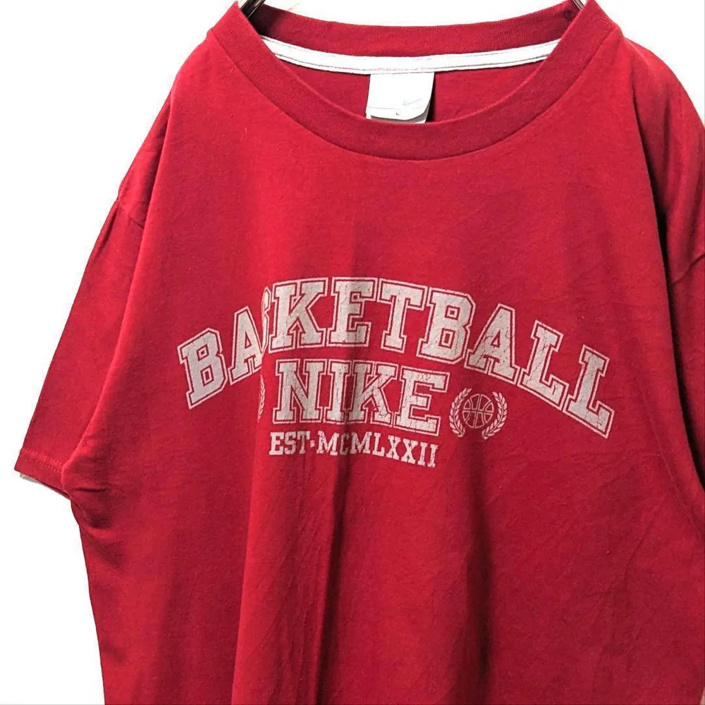 ナイキ バスケットボールEST.MCMLXXII Tシャツ レッド赤 L古着