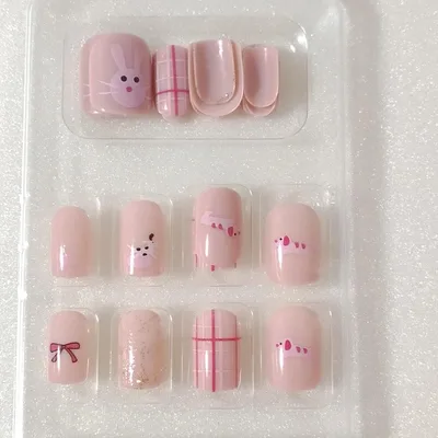 新品 ネイルチップ 24枚 ピンク うさぎ 犬 リボン チェック柄