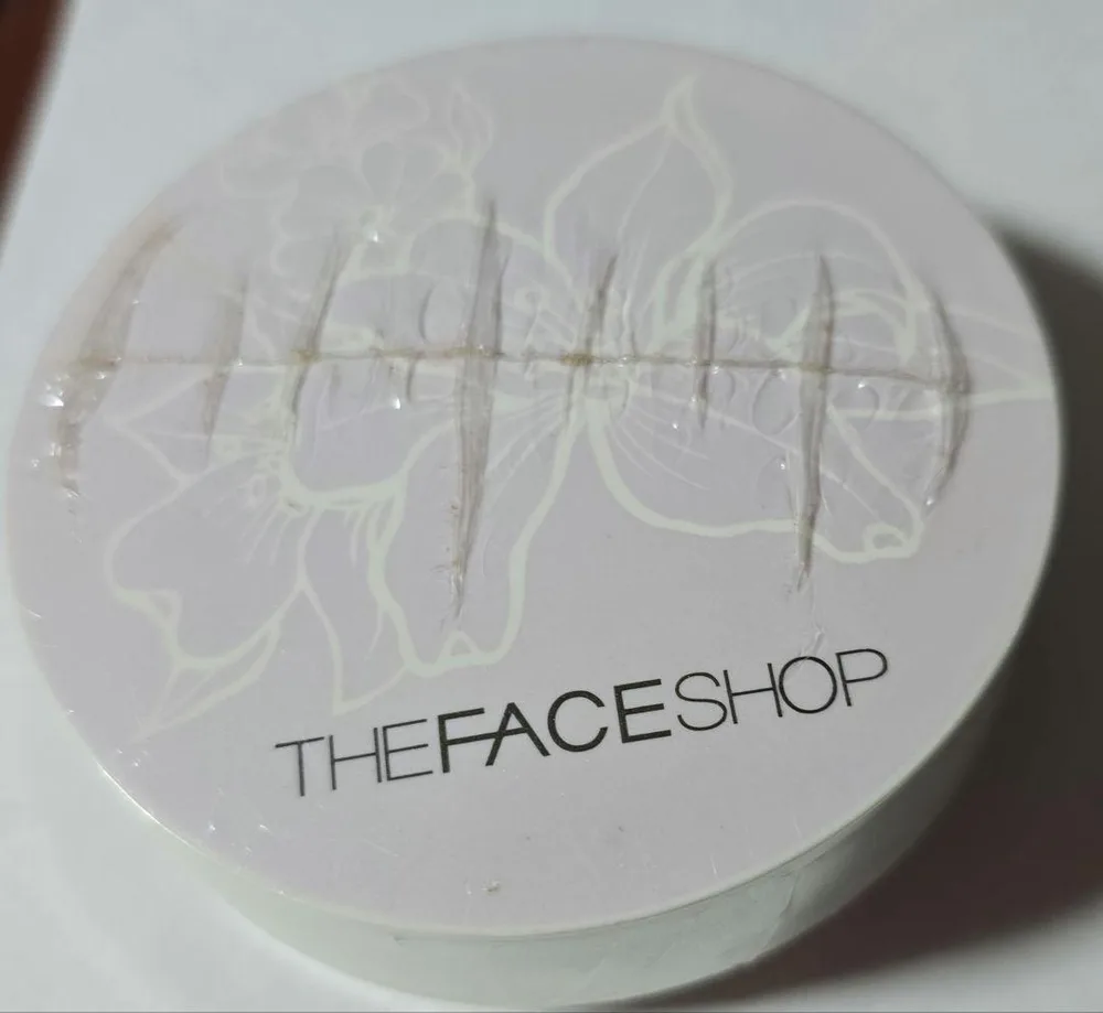 THEFACESHOP デュウィーフラワー モイスト ルースパウダー