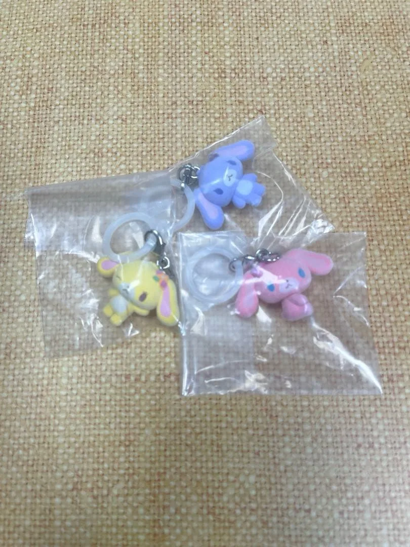 シュガーバニーズ ふわふわめじるしアクセサリー ストロベリー ブルーベリー