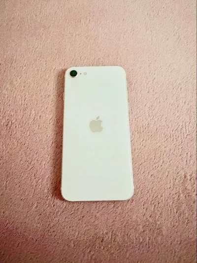 【美品】iPhone SE第2世代ホワイト64GB SIMフリー