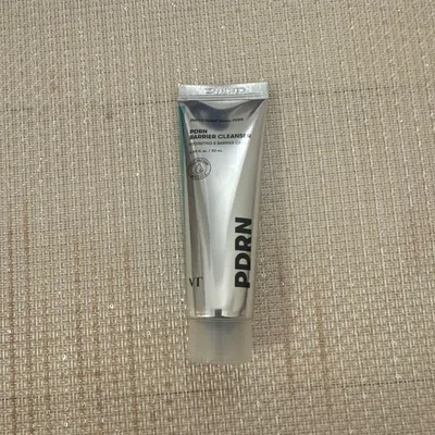 VT PDRN BARRIER CLEANSER 50mL