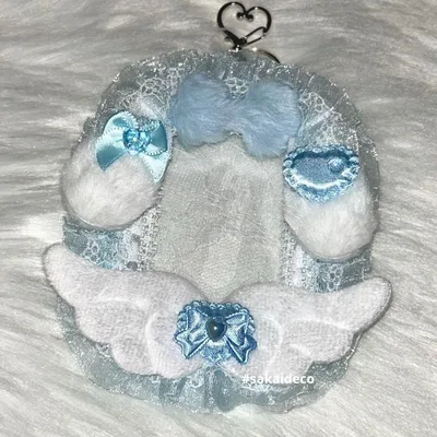 キーホルダー ハンドメイド トレカケース 硬質ケース レースデコ リボン 兎 青