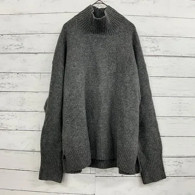 UNIQLO ニット セーター L グレー ハイネック オーバーサイズ ウール混