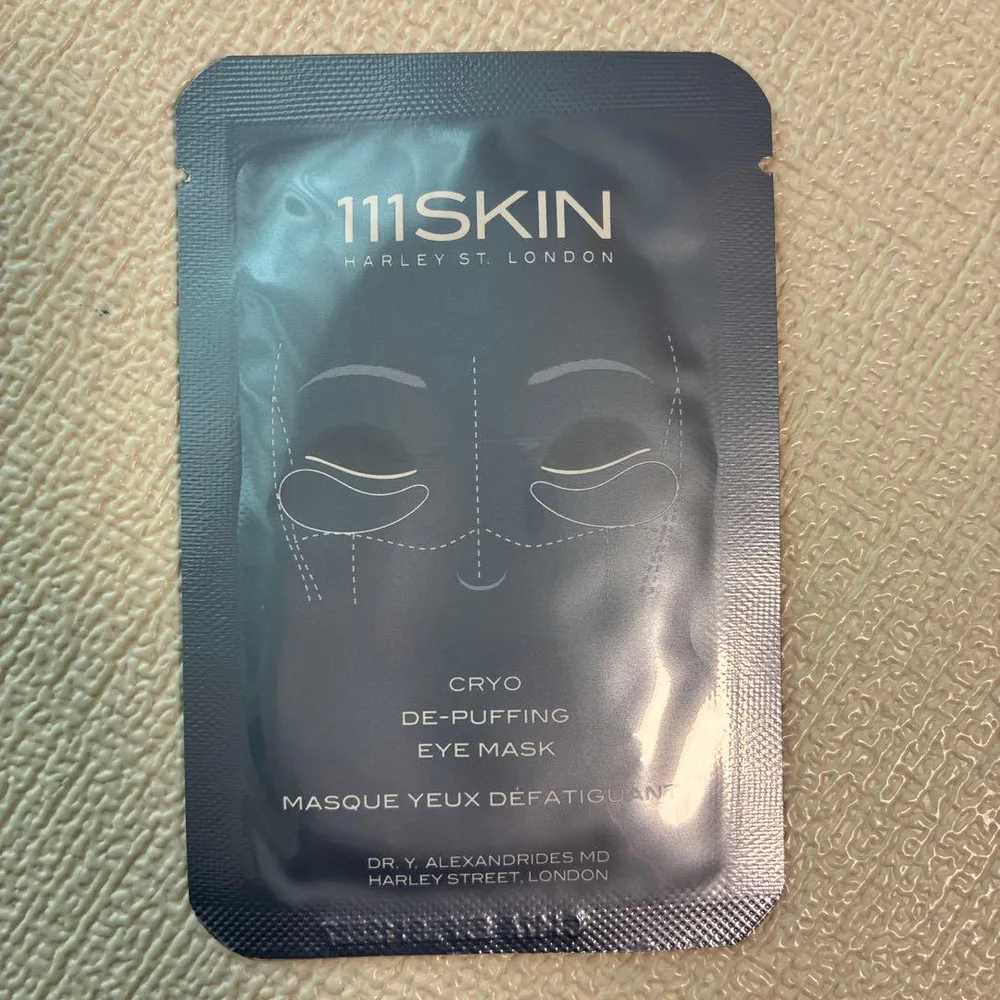 111SKIN CRYO DE-PUFFING EYE MASK