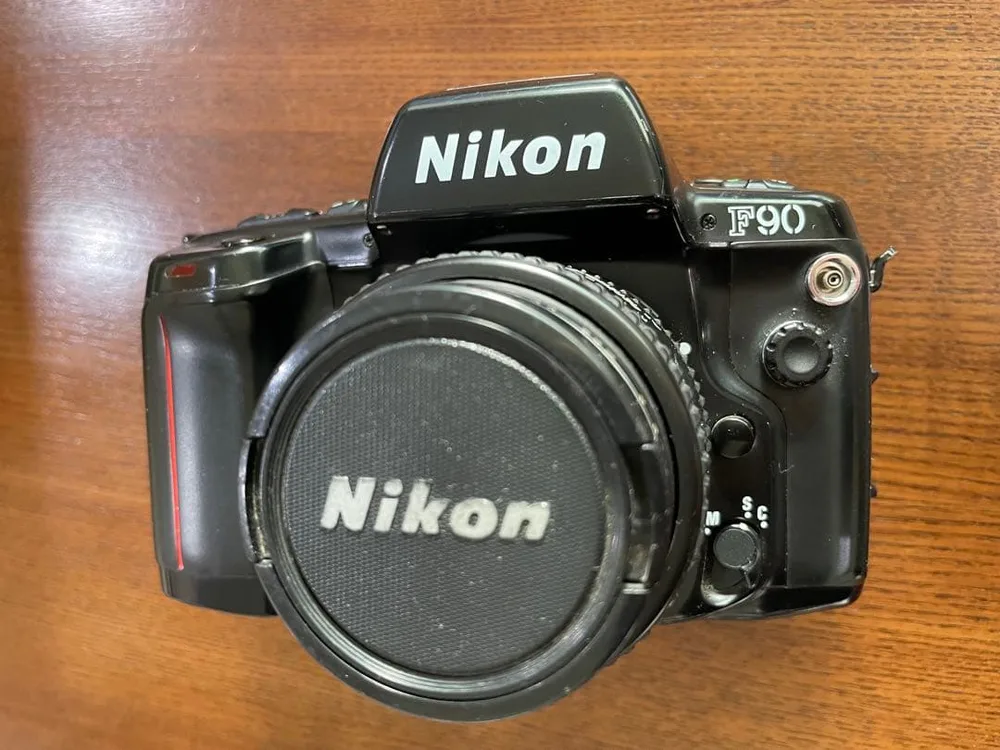 10/25まで Nikkor AF 50mm F1.8+Nikon F90