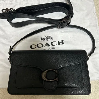 ลดราคาจำนวนจำกัดแล้ววันนี้! กระเป๋าสะพาย COACH สีดำ