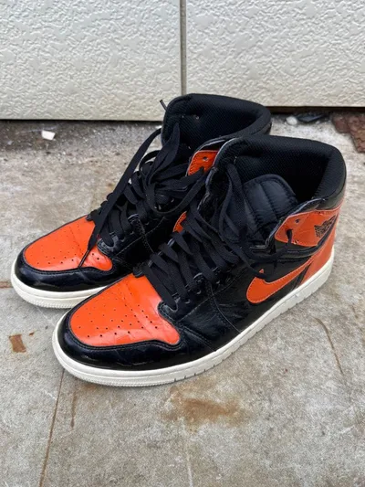 NIKE AIR JORDAN 1 エアジョーダン1 ハイカット 黒 オレンジ