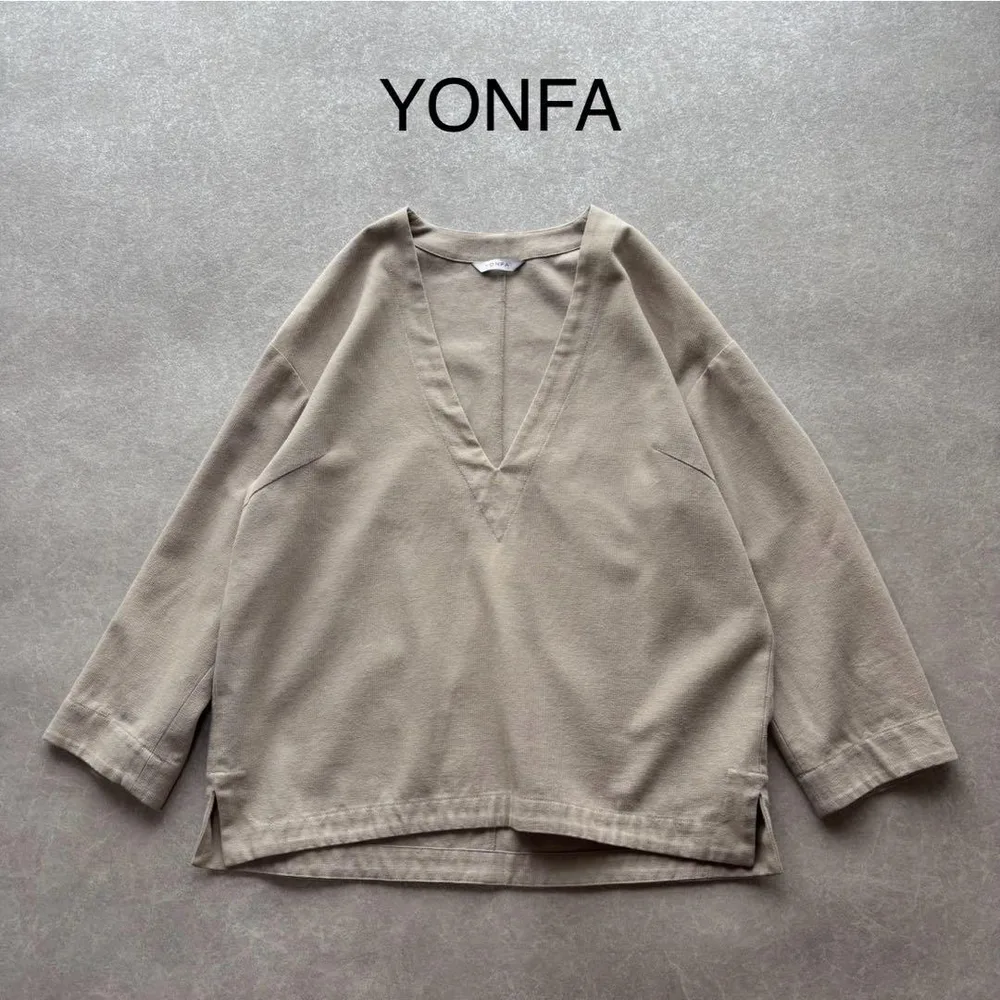 【美品】 YONFA シャツ プルオーバー ワイドシルエット Vネック