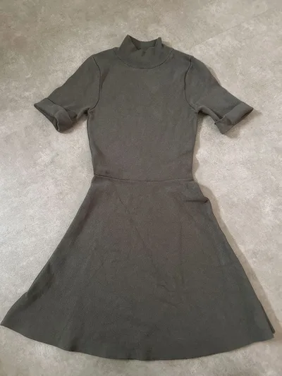 ZARA ハイネック 半袖ワンピース