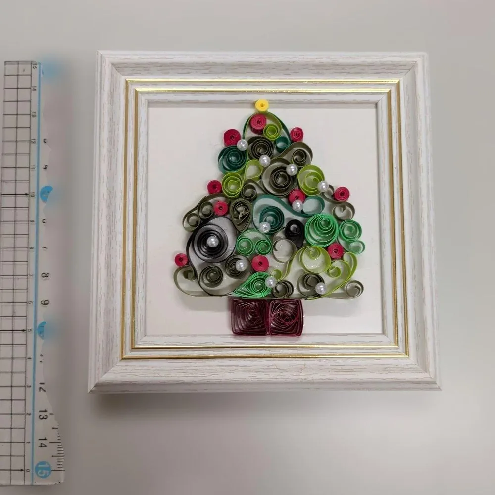 ペーパークイリング クリスマスツリー アートフレーム