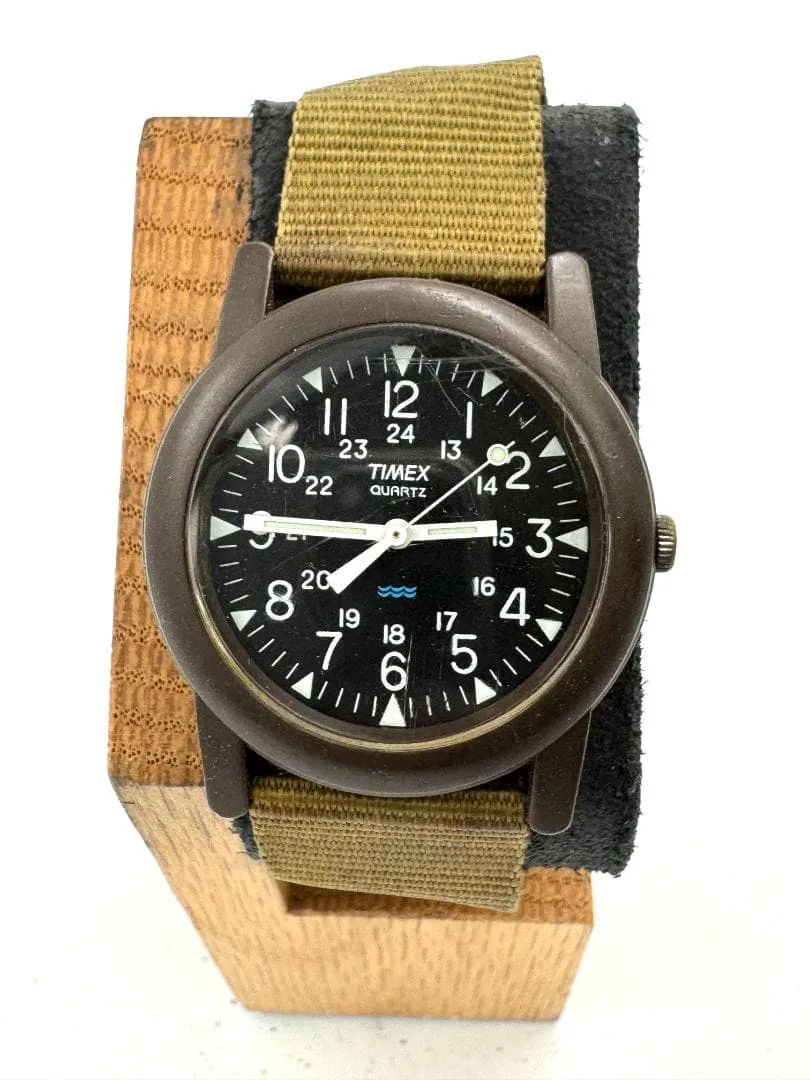 n116 TIMEX キャンパー クォーツ腕時計 動作確認済