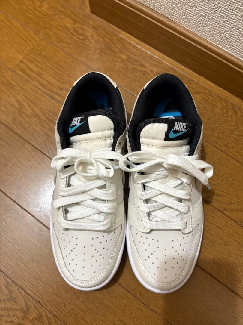 NIKE スニーカー ホワイト ブラック