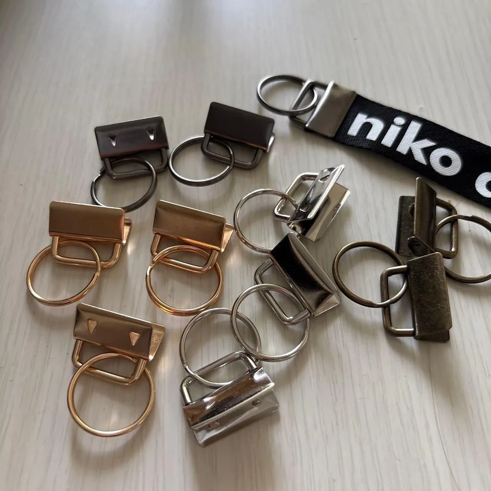 キーホルダー金具 10個セット ハンドメイド 手芸素材