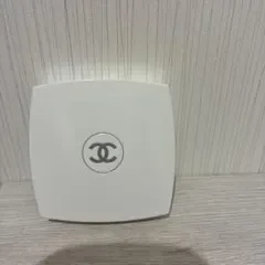 CHANEL ル ブラン コンパクト ラディアンス ケースのみ