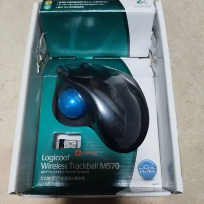 Logicool Wireless Trackball M570