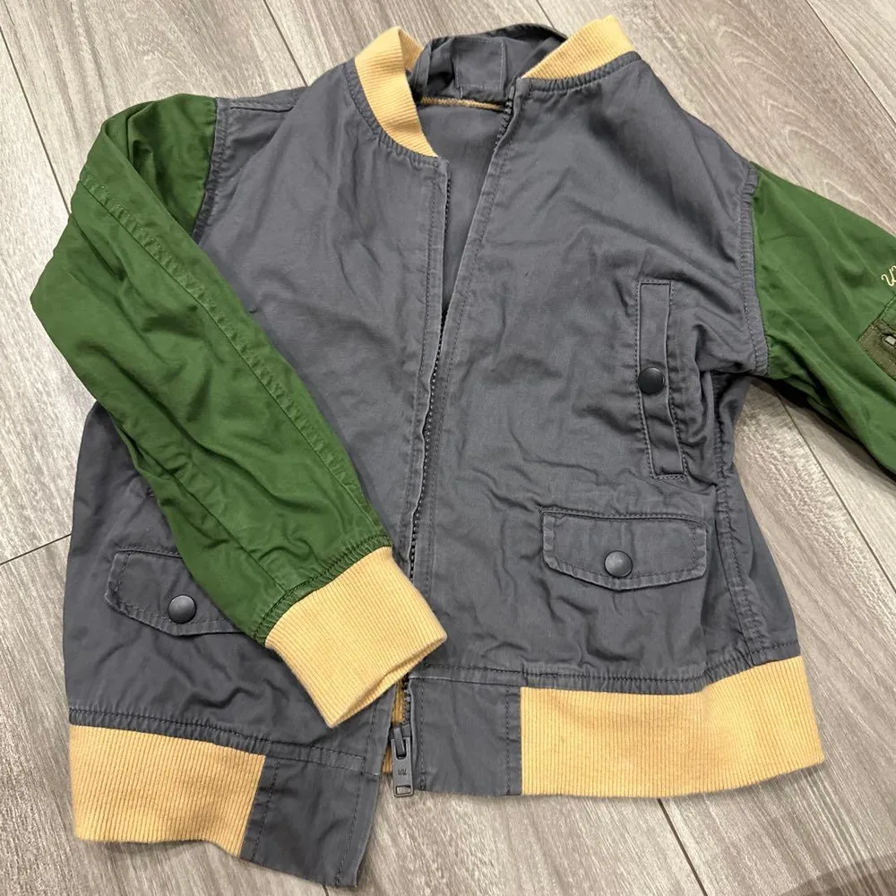 UNIQLO undercover キッズ ブルゾン ジャケット