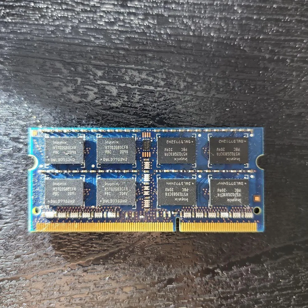 หน่วยความจำแล็ปท็อป hynix 4GB PC3-12800S