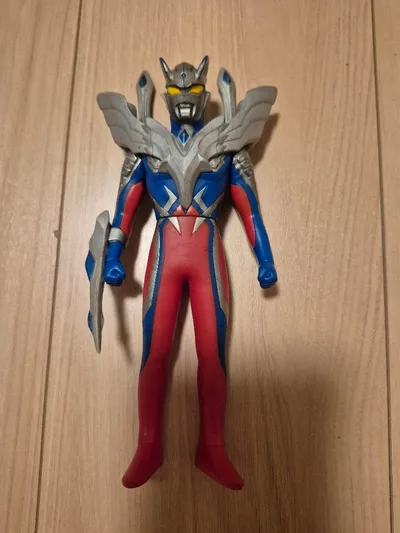 ウルトラマンゼロ ソフビ