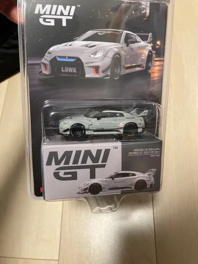 1/64 TSM MINI GT R35 シルエット RR 日本未発売