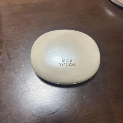 MILK TOUCH ALL-DAY SKIN FIT クッションファンデ