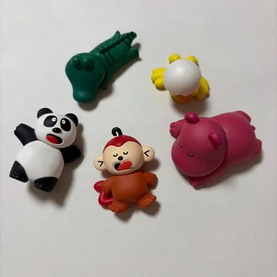 たべっ子どうぶつ ガチャガチャ すやすやフィギュア