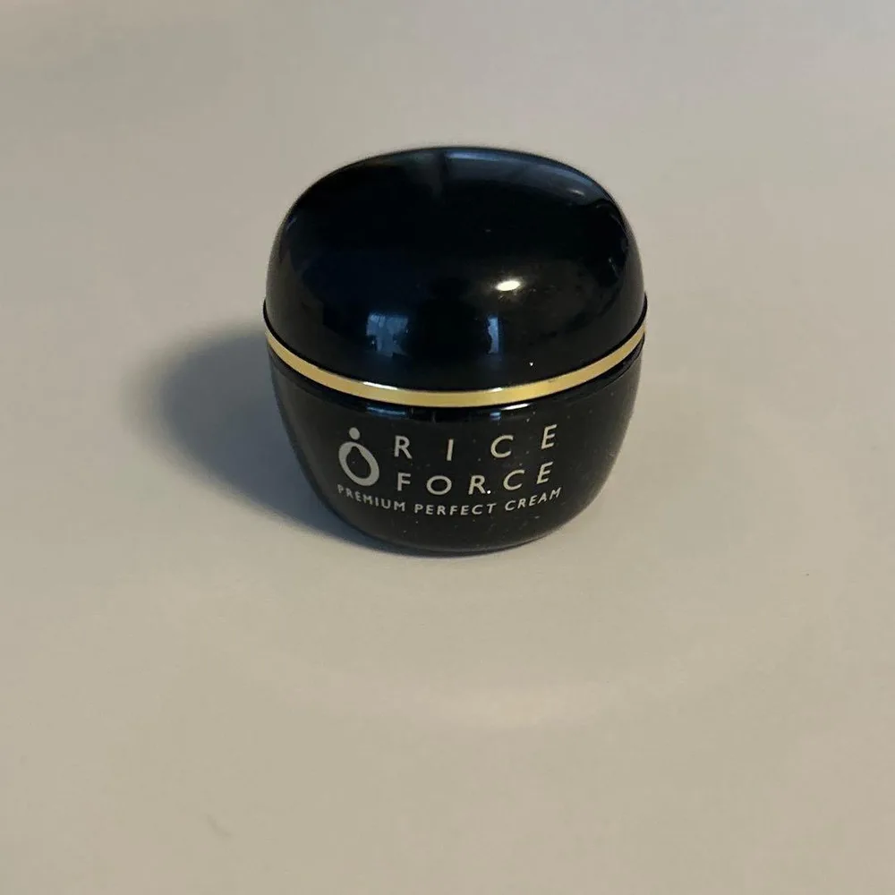 【新品 未開封】RICE FORCE プレミアムパーフェクトクリームサンプル5g