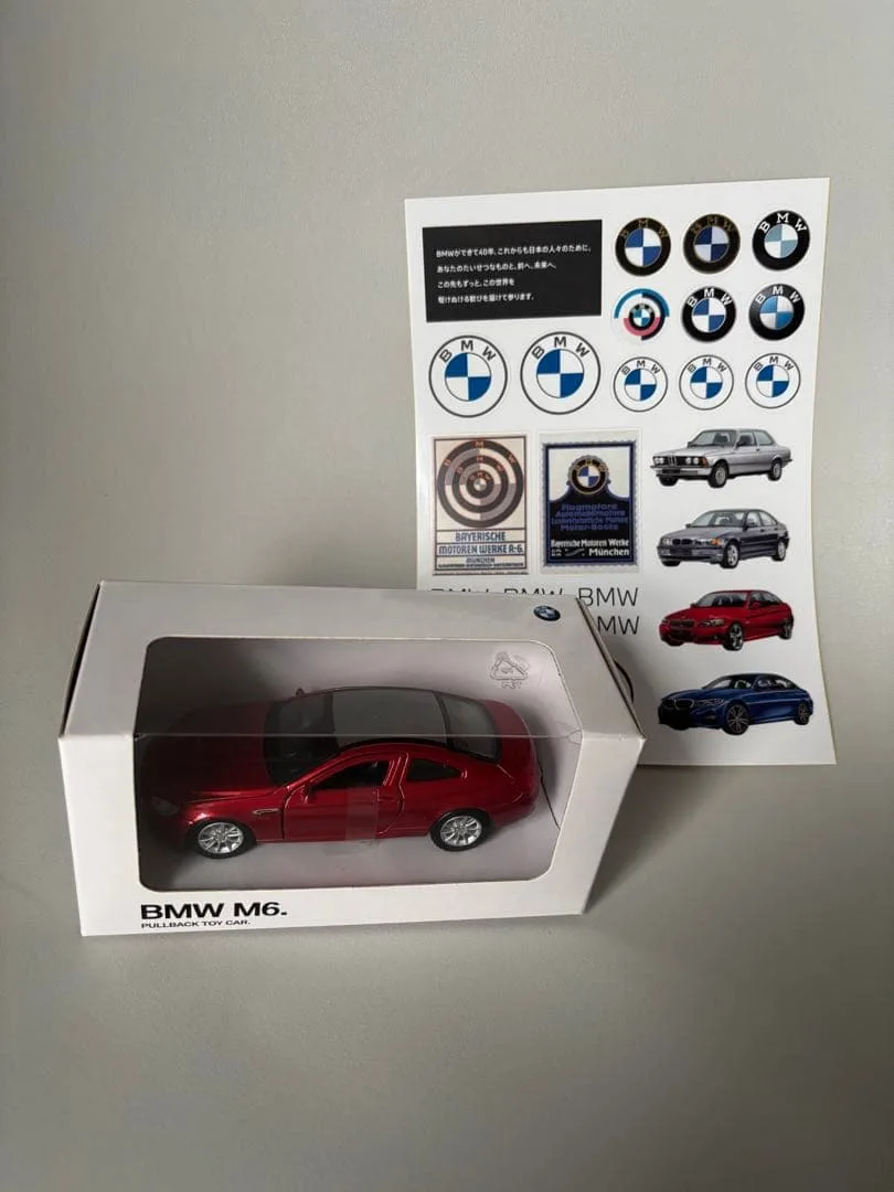 【新品】BMW M6 ミニカー & ステッカー