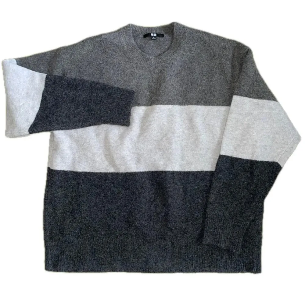UNIQLO クルーネックセーター グレー系 XL