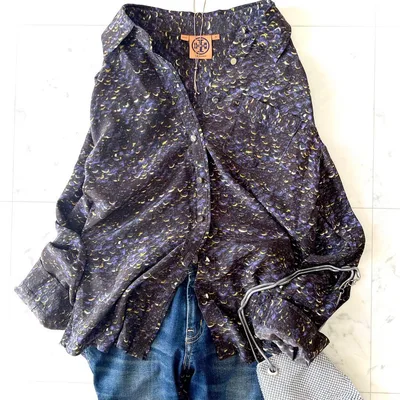 美品 トリーバーチ シルク100% ニュアンス柄 長袖シャツ 金ボタン 総柄
