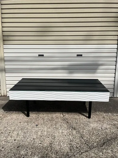 中古 センターテーブル ローテーブル モノトーン モダン ガラス天板
