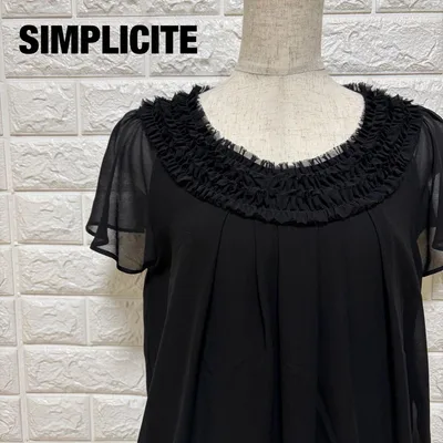 SIMPLICITE 黒 半袖 シフォンフリルネックワンピース 上品【1514】