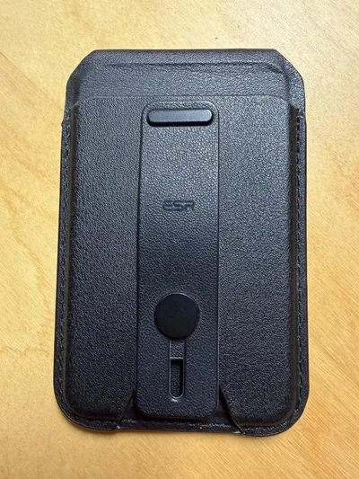 ESR MagSafe対応 カードケース スタンド機能付き ブラック