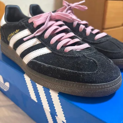 adidas SPEZIAL ブラック ピンク スニーカー