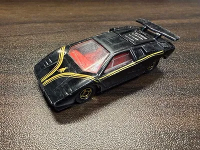 トミカ ランボルギーニ カウンタック LP500S