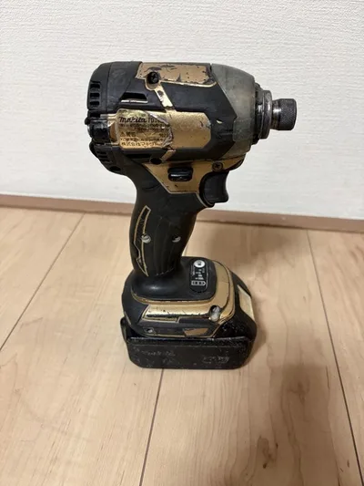 マキタ インパクトドライバー TD148D