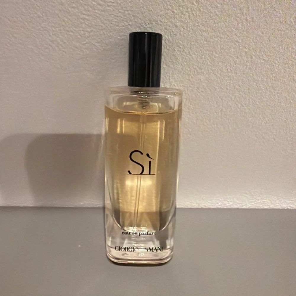 【GIORGIO ARMANI】Si オードパルファム 15ml