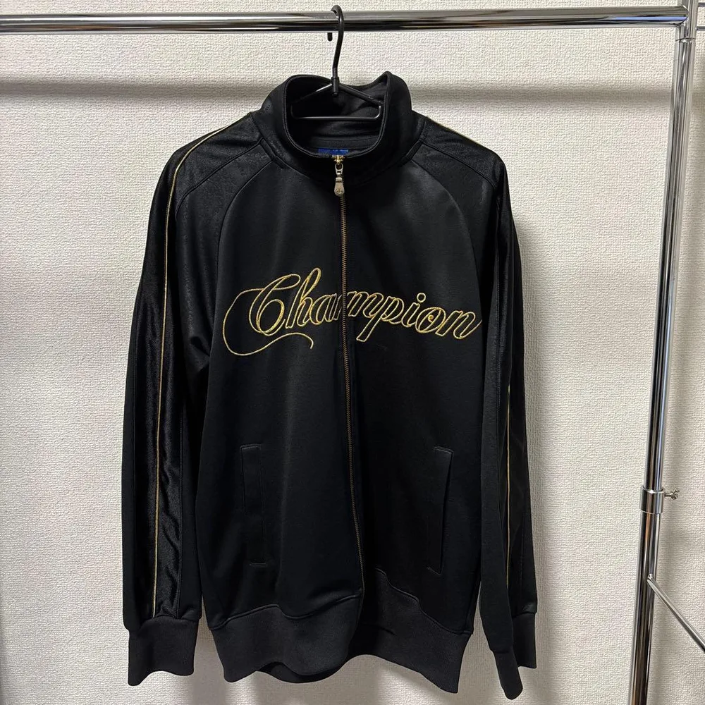 Champion トラックジャケット ブラック ゴールド刺繍