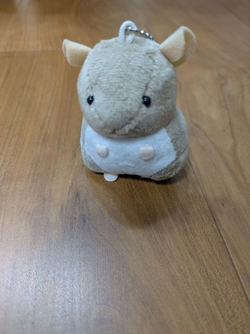 てのひらサイズのチンチラぬいぐるみ