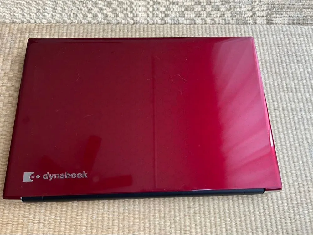 dynabook P1-T4KP-BR ノートPC 本体