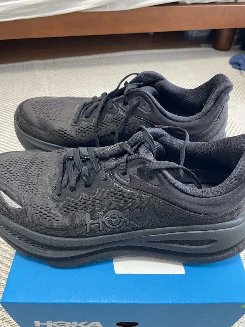 HOKA BONDI9 スニーカー