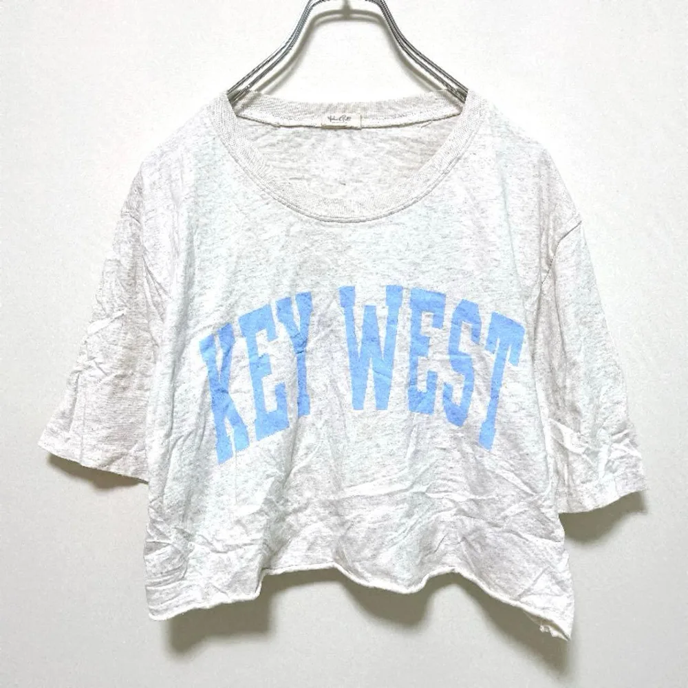 ★ ジョンガルト Tシャツ 丸首 半袖 グレー クロップド丈 カットオフ