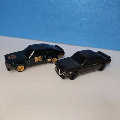 スカイライン ミニカー 2台セット