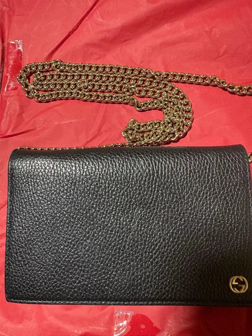 GUCCI チェーンウォレット ブラック