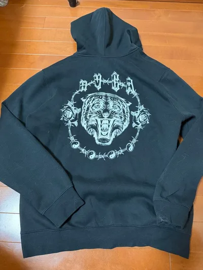 RVCA ルーカ パーカー L タイガー 薔薇 陰陽 バックプリント 黒